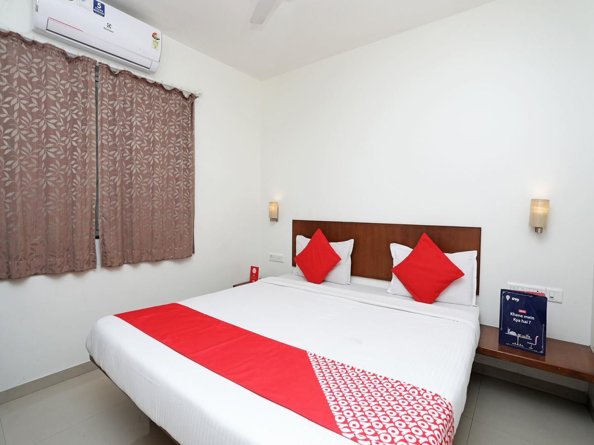 Oyo 1194 Hotel Gulmohr Pune Dış mekan fotoğraf