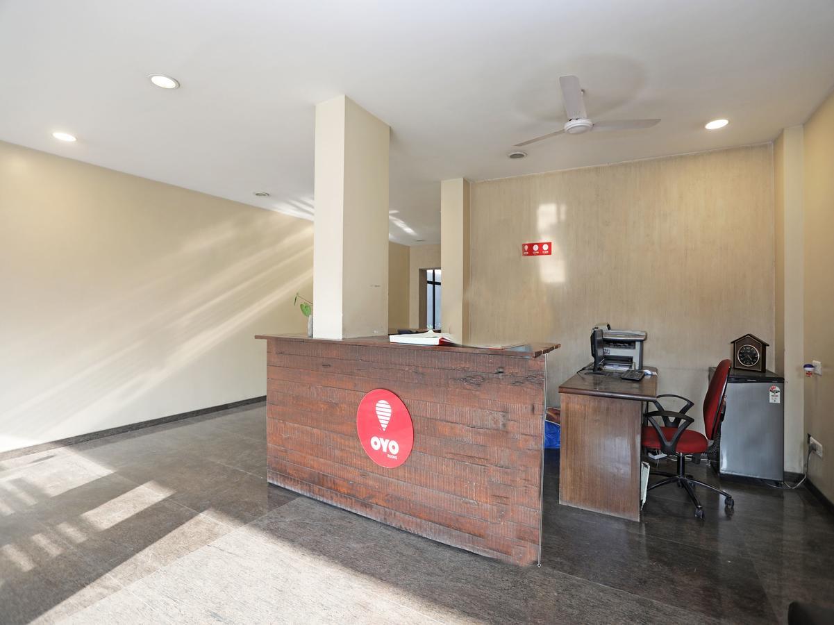 Oyo 1194 Hotel Gulmohr Pune Dış mekan fotoğraf
