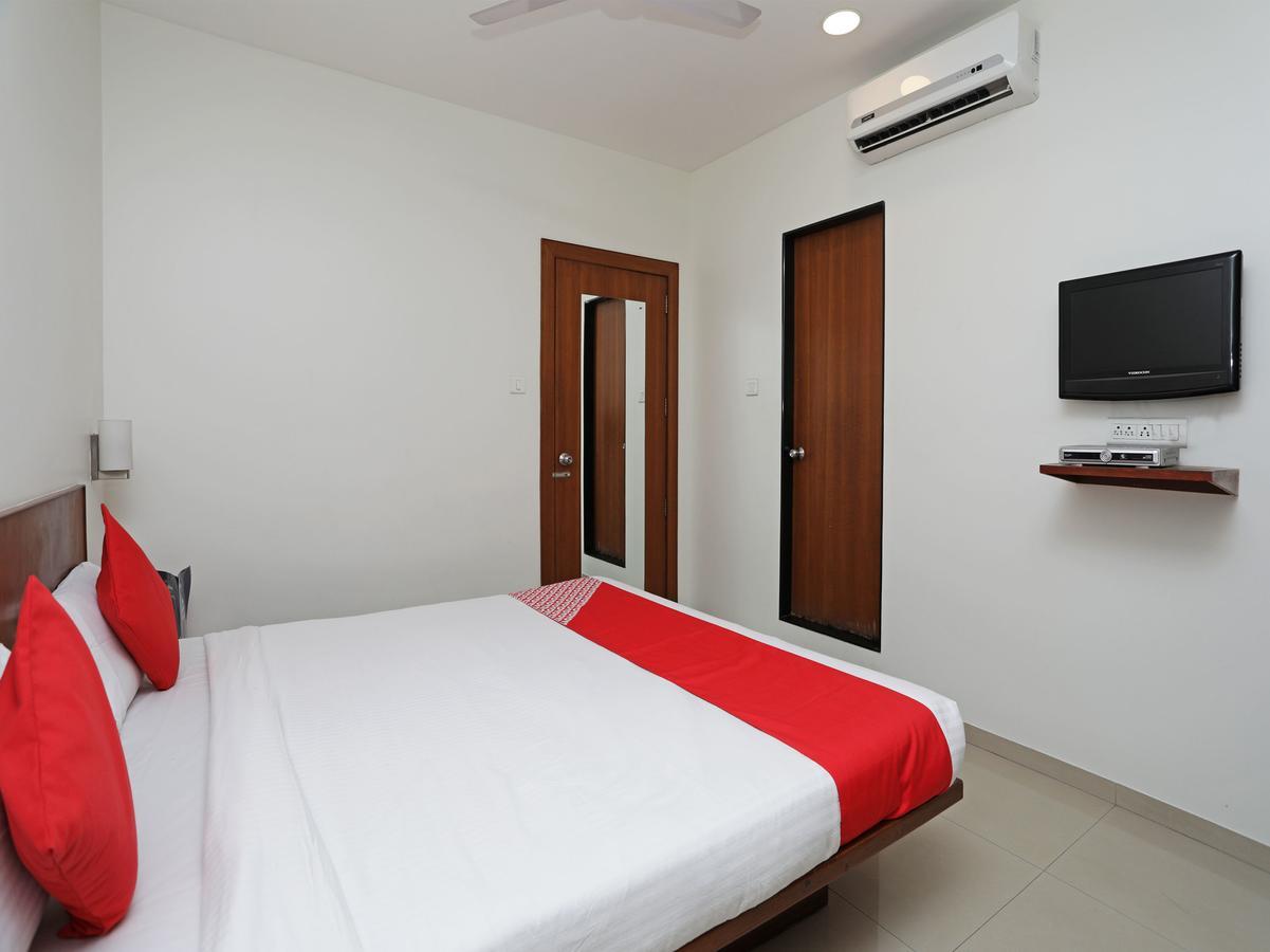 Oyo 1194 Hotel Gulmohr Pune Dış mekan fotoğraf